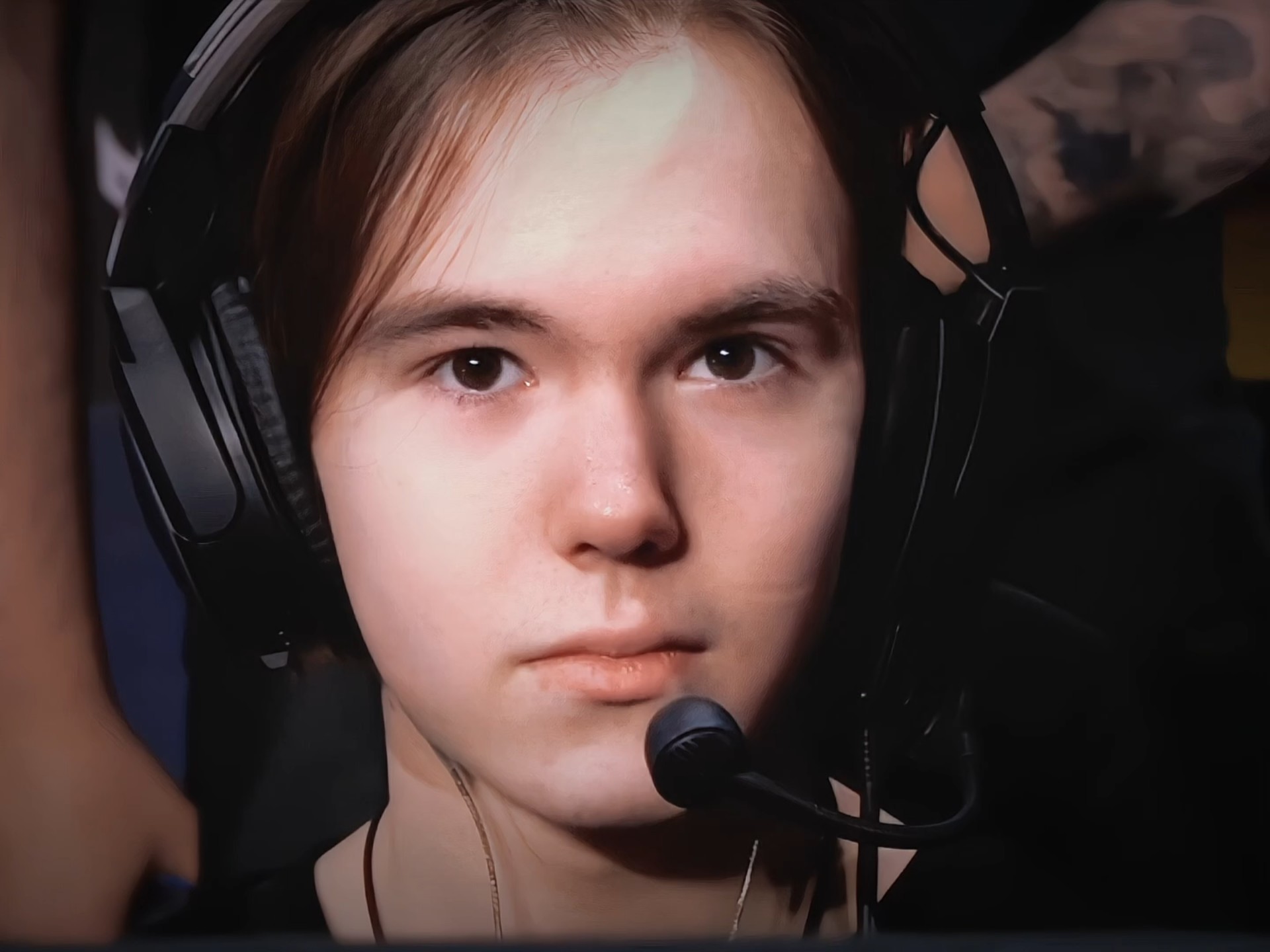 BLG回应暂停：两次疑惑RA是否掉线 FoFo表示不打掉线 Bin申请暂停